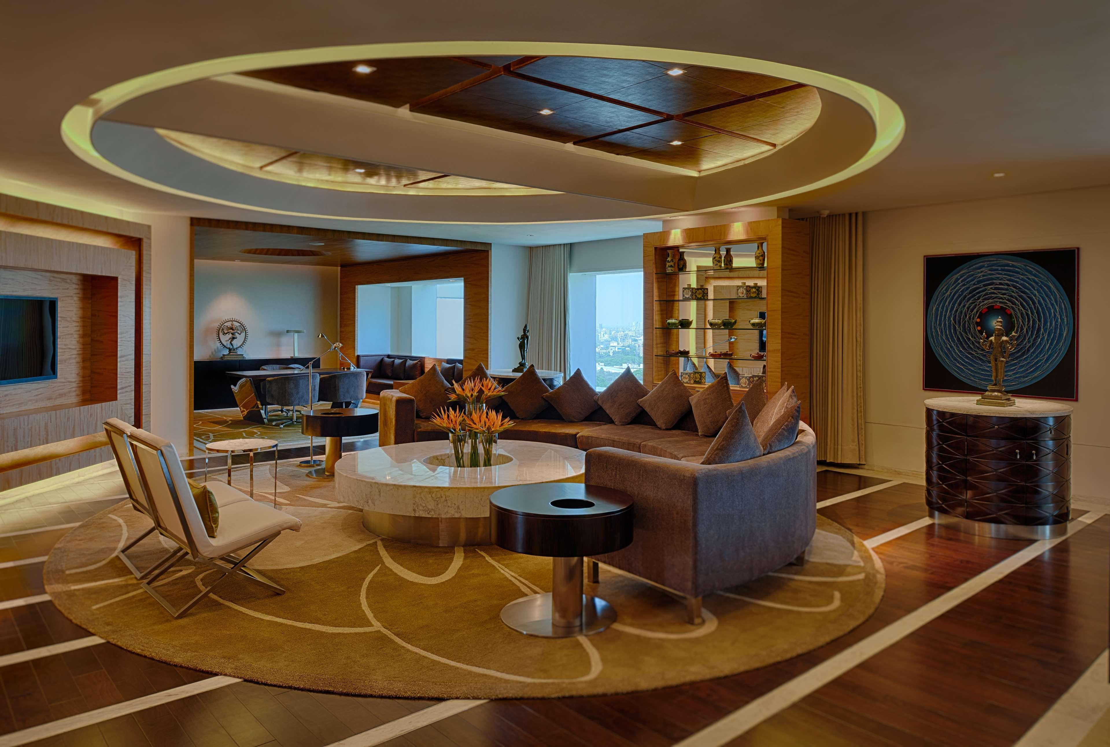 Hyatt Regency Hotel 5*