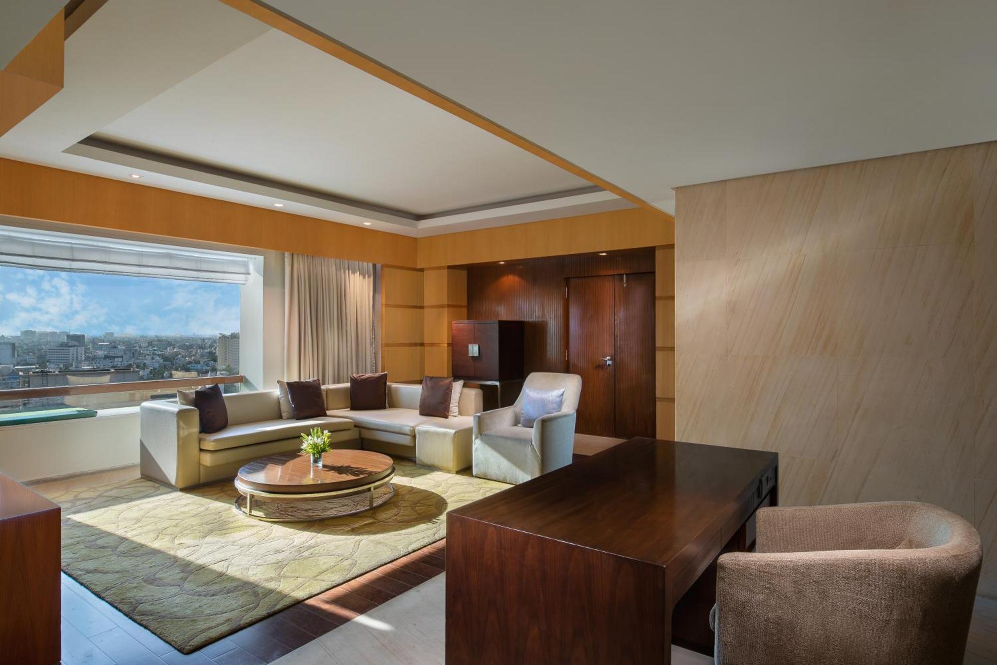 Hyatt Regency 5*